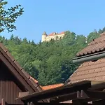 Hiska Marjetica Casa de Férias *