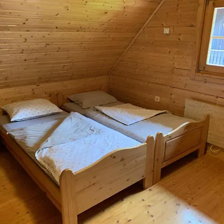 Hiska Marjetica Dom wakacyjny