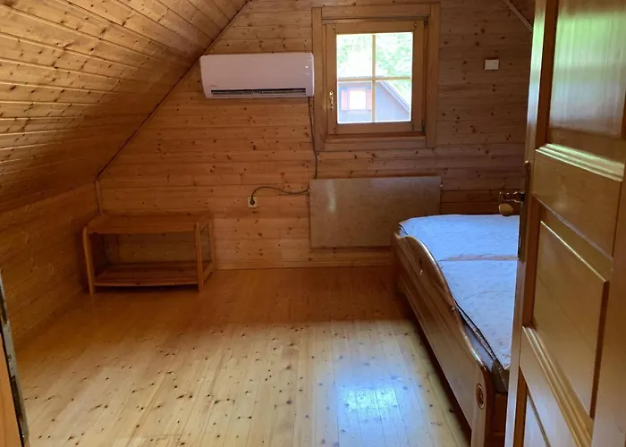 Hiska Marjetica * Podcetrtek