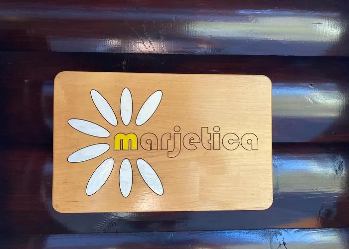 Holiday home Hiska Marjetica